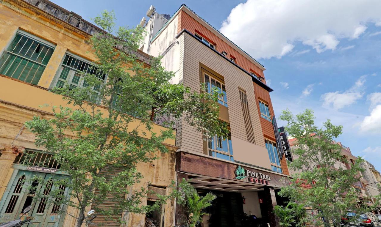 צ'נאי Pine Tree Boutique Hotel מראה חיצוני תמונה