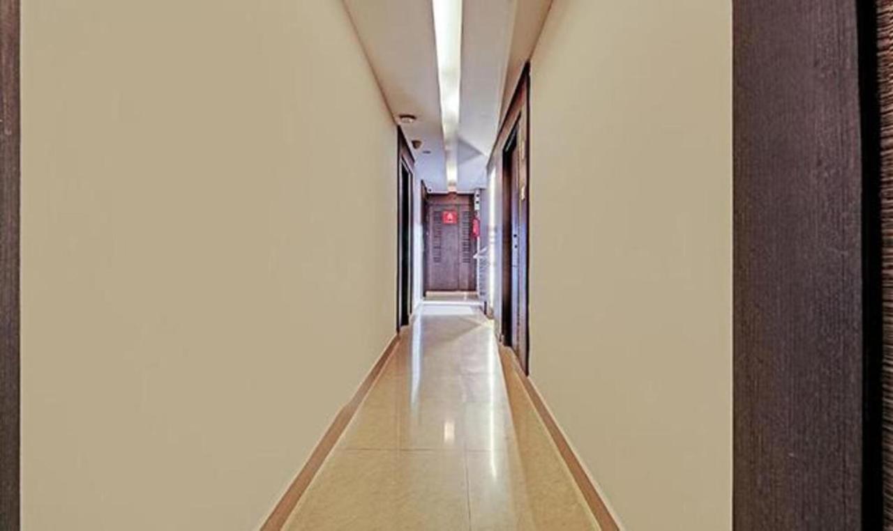 צ'נאי Pine Tree Boutique Hotel מראה חיצוני תמונה