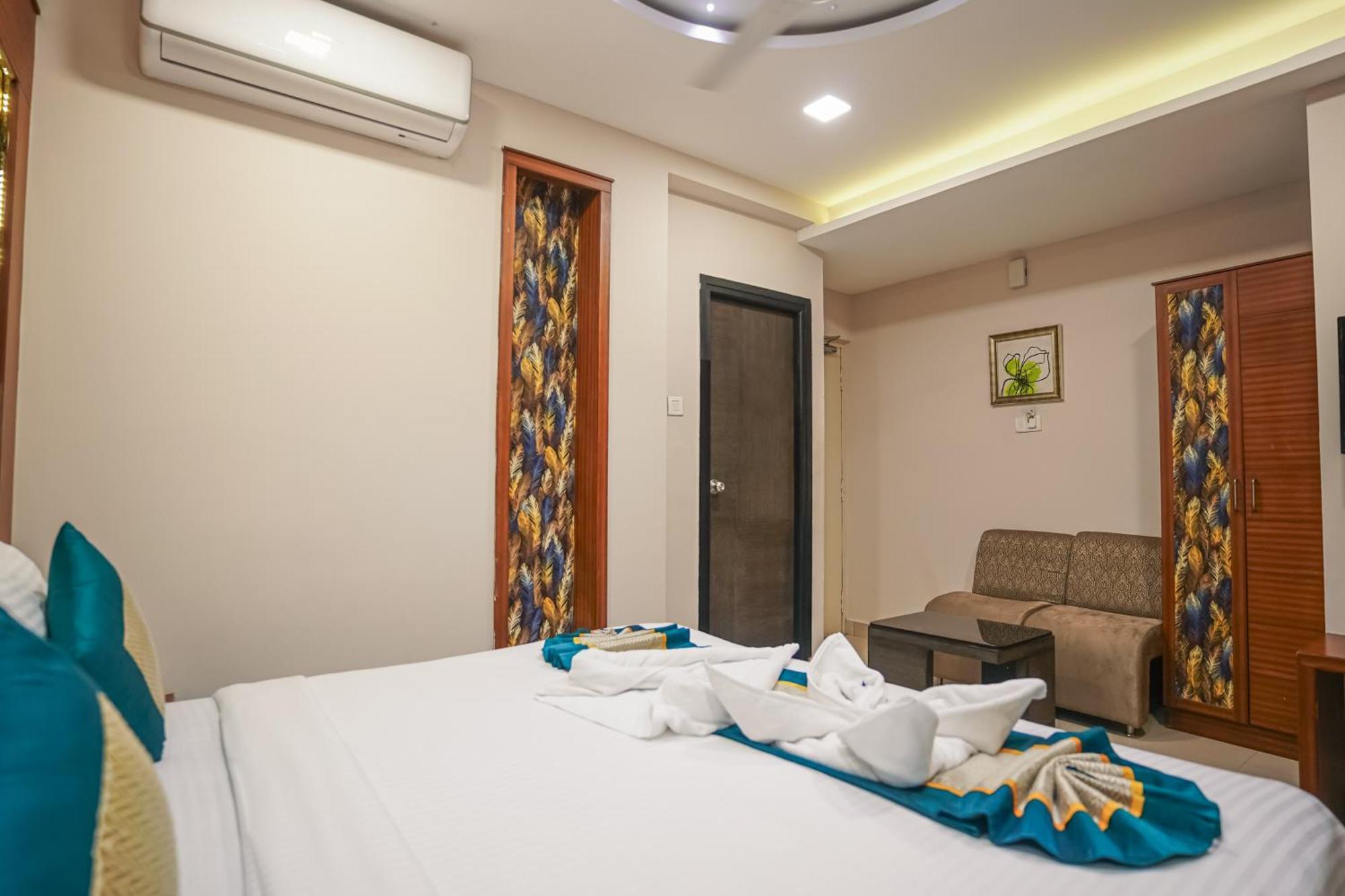 צ'נאי Pine Tree Boutique Hotel מראה חיצוני תמונה