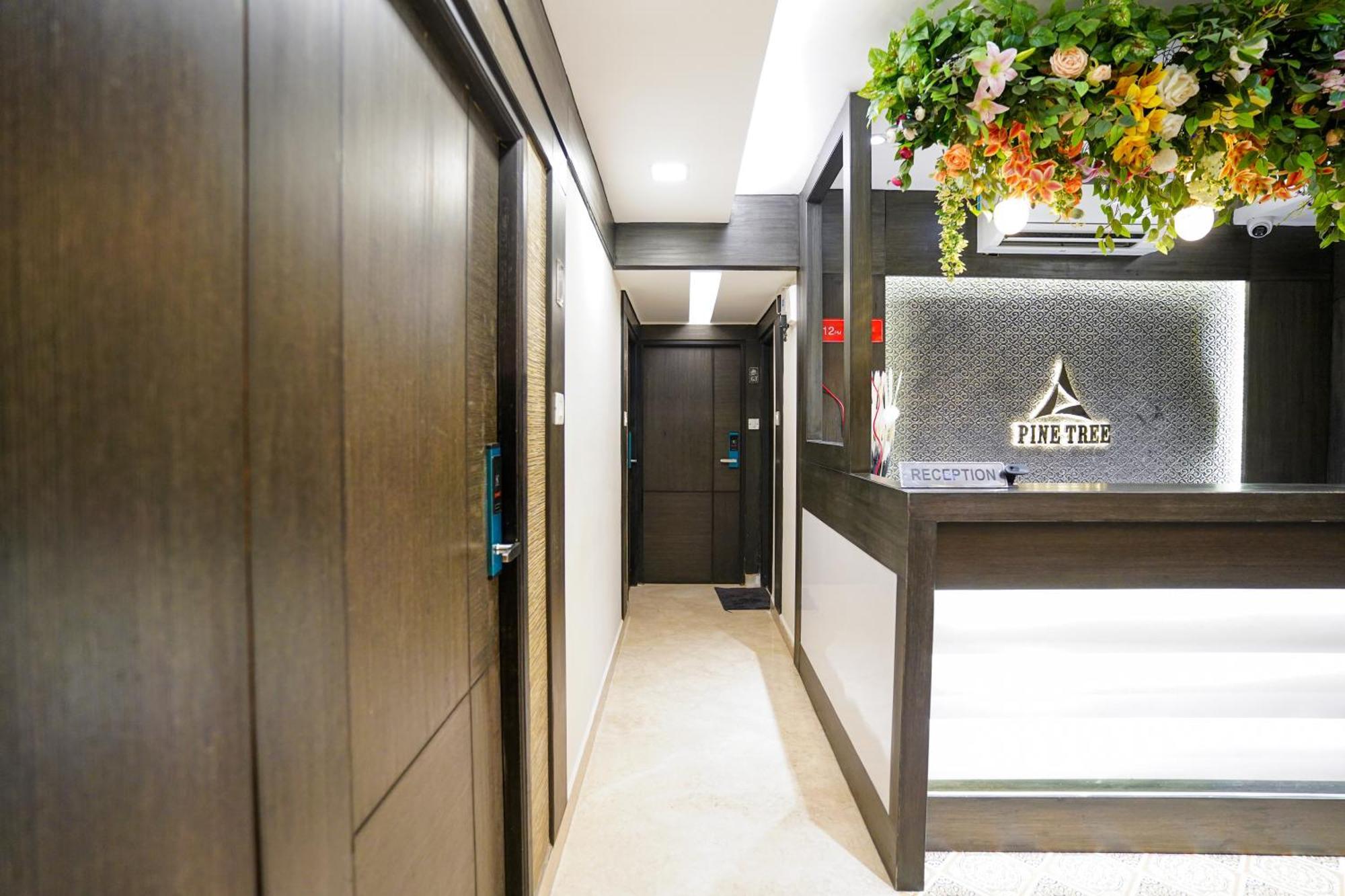 צ'נאי Pine Tree Boutique Hotel מראה חיצוני תמונה